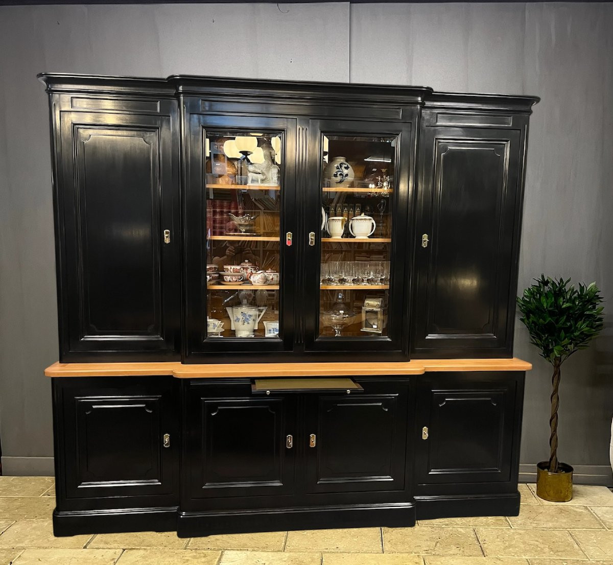 Black Patinated Wood Curiosity Cabinet Bookcase China Cabinet-photo-2
