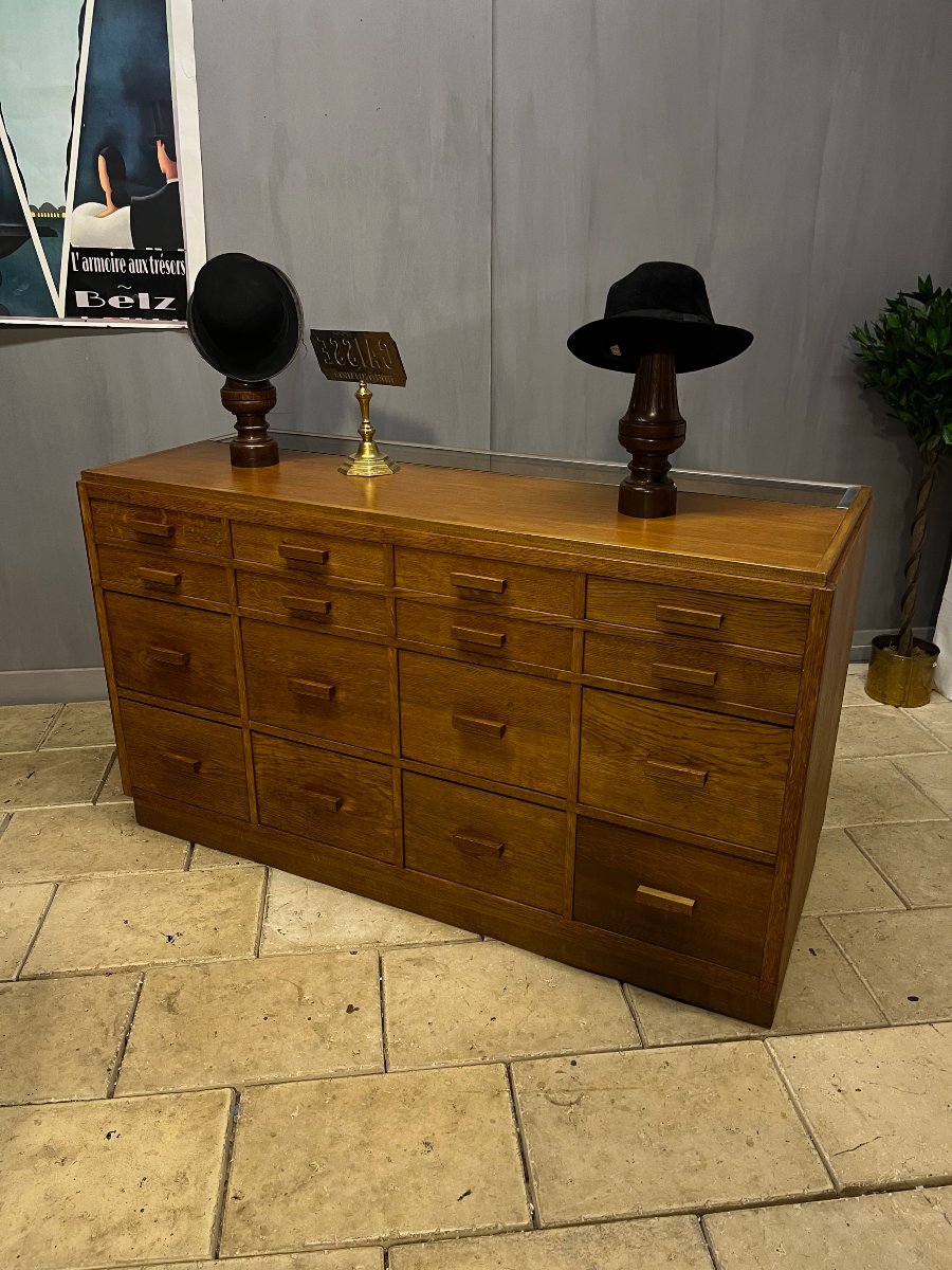 Comptoir vitrine en chêne année 50 - 60 meuble de métier de pharmacie. -photo-1