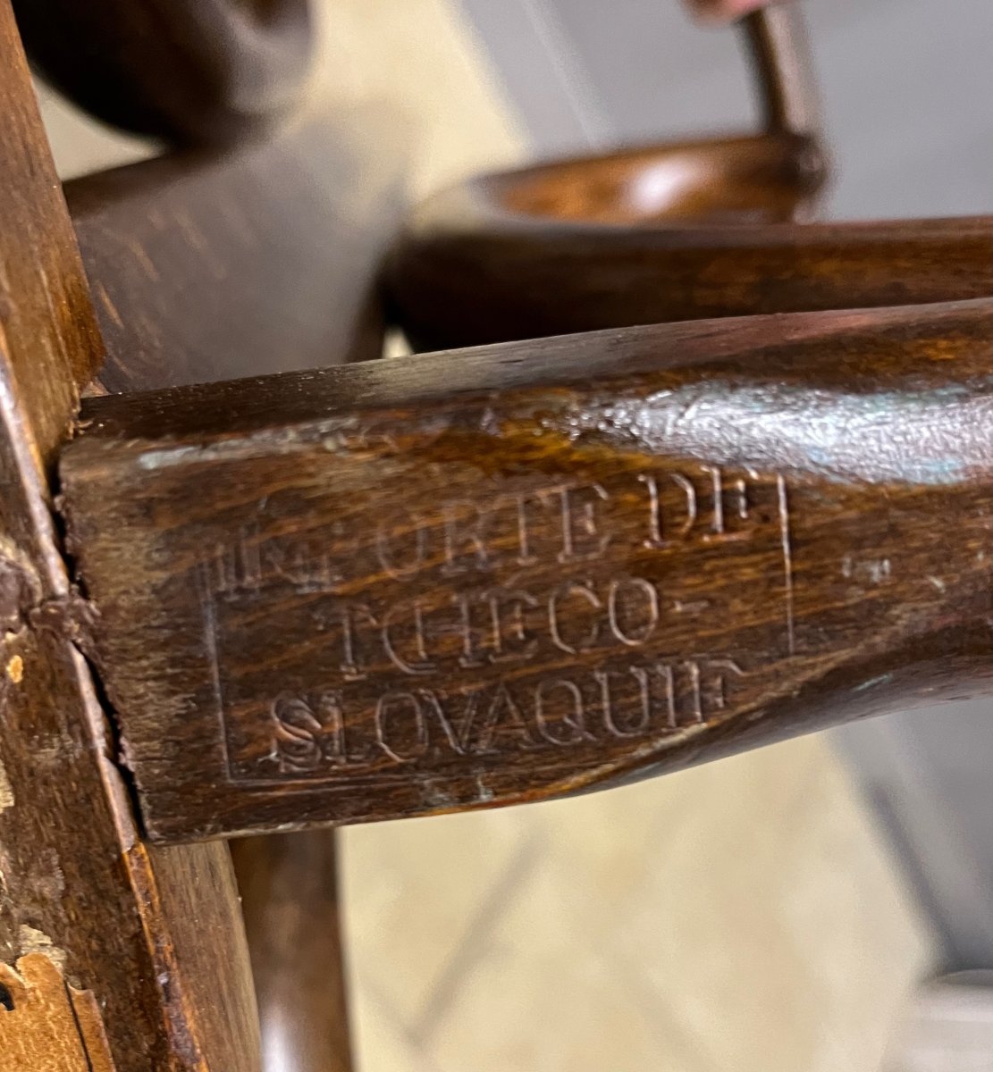 "perroquet" Fischel Coat Rack Made Of Bentwood For The Entryway-photo-1