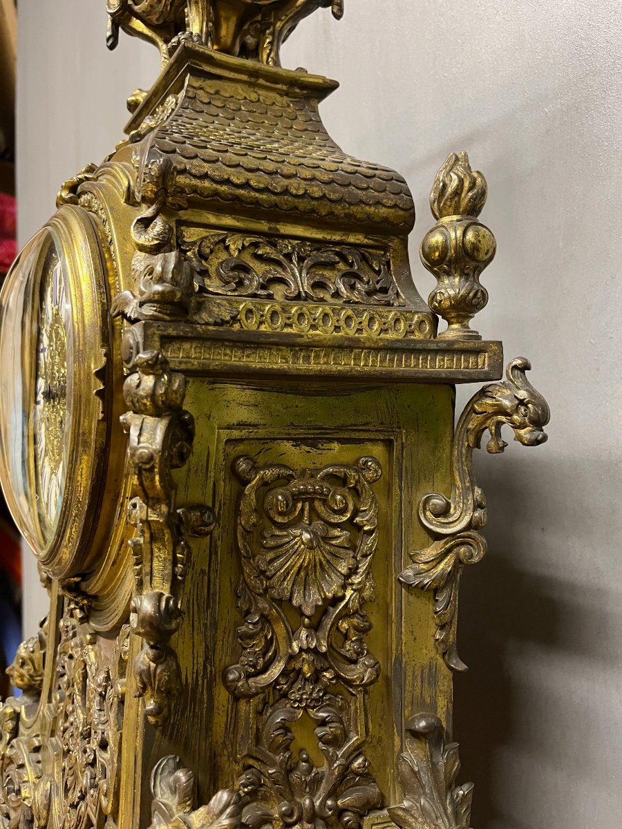 Grande pendule  bronze , 19 ème de style Louis XV rocaille  hauteur 78 cm -photo-5