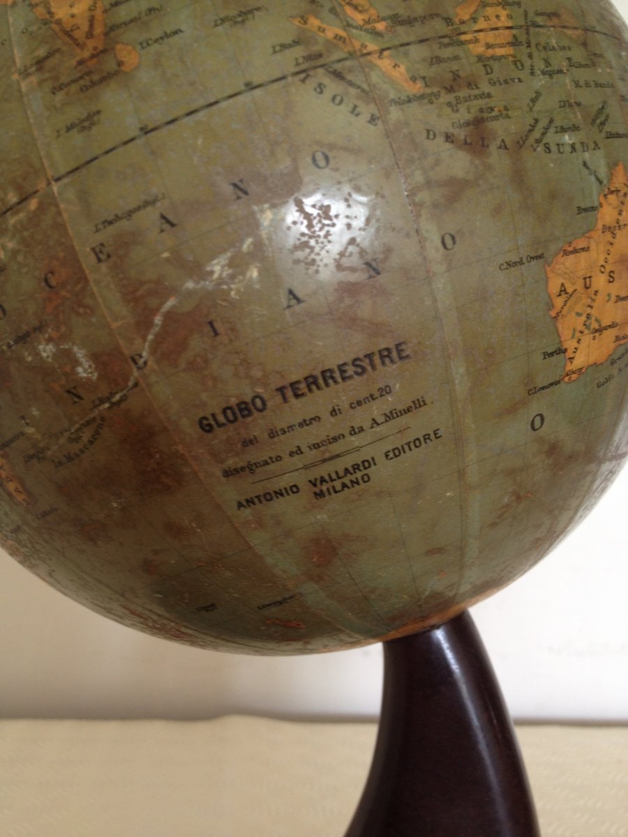 Bakelite World Map-photo-3