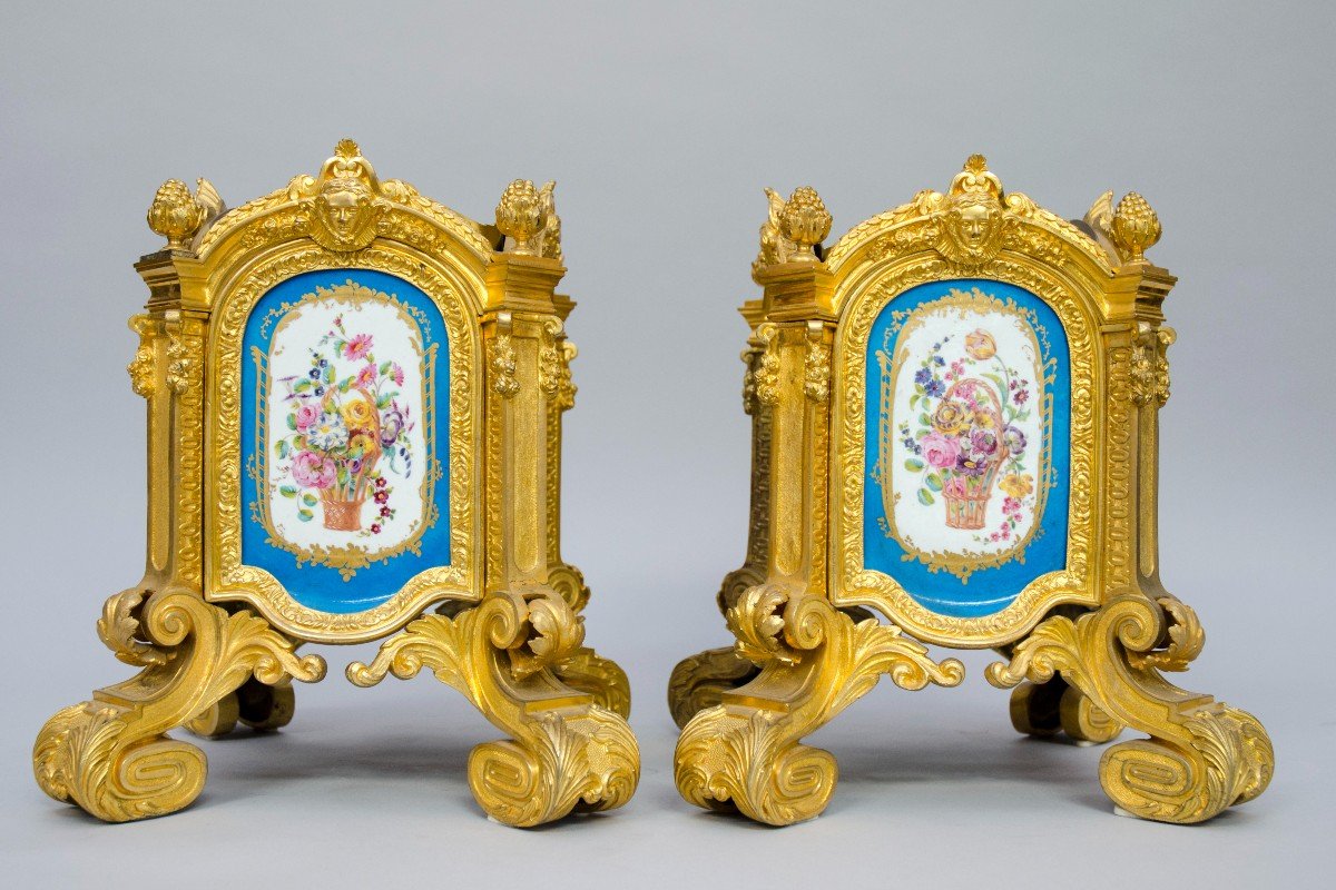 Beautiful Pair Of Jardinières, Porcelain Mounted On Gilt Bronze, Sèvres Style, Paris 19th Century