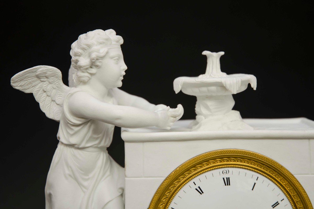 Petite Pendule En Biscuit Blanc  "ange à La Fontaine", France Milieu 19e -photo-3