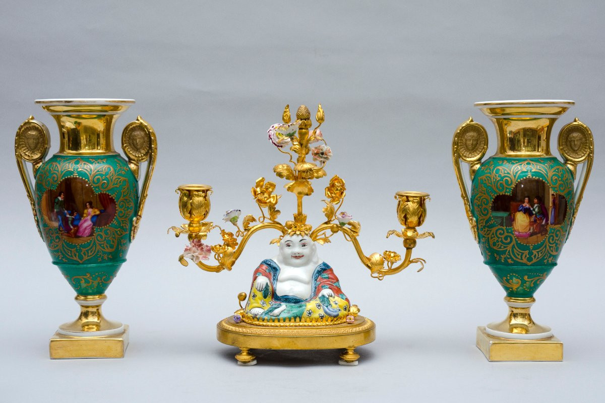 Pair Of Green Eggshaped Vases, Paris Porcelain, 19th Century-photo-4