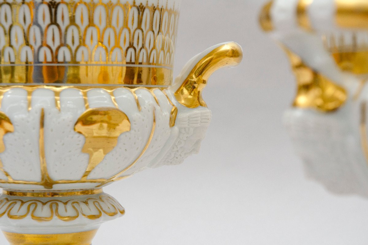 Paire de grands vase Medici, porcelaine de Bruxelles Vers 1830-photo-2