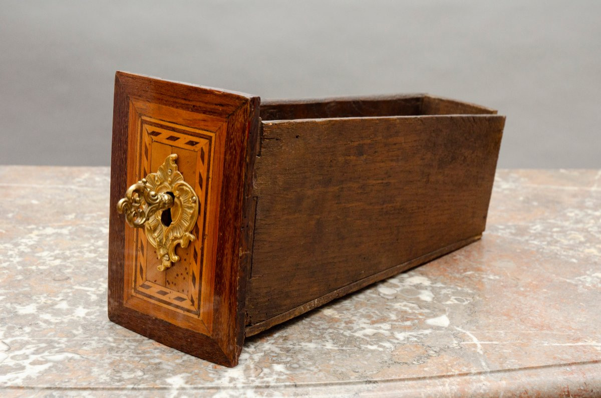 Small Louis XVI Commode In Wood Marquetry-photo-5