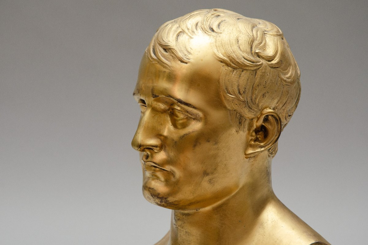 Gilded Bronze Bust Of Napoleon, After Antoine-denis Chaudet (paris 1763 - Paris 1810)-photo-3