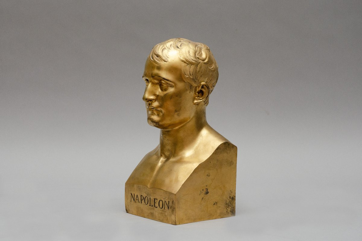 Gilded Bronze Bust Of Napoleon, After Antoine-denis Chaudet (paris 1763 - Paris 1810)-photo-4
