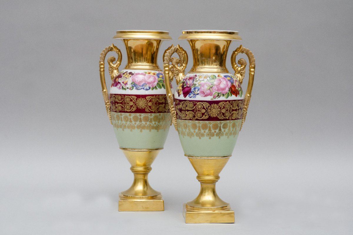Grande paire de vases auf fleurs, porcelaine de Paris Epoque Restauration-photo-2