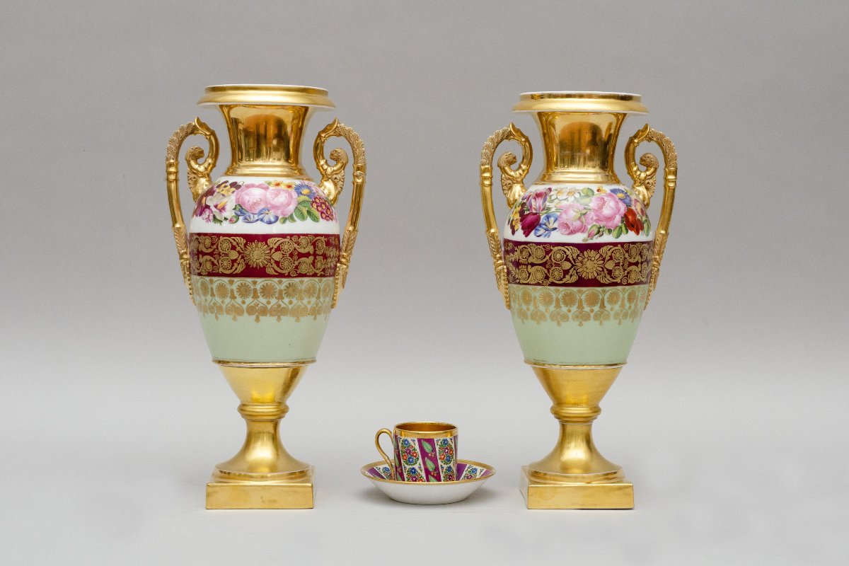 Grande paire de vases auf fleurs, porcelaine de Paris Epoque Restauration-photo-3