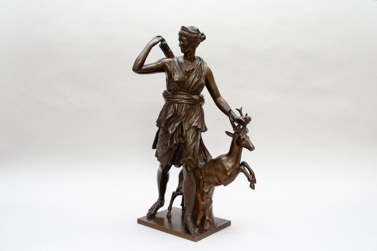 Bronze "diana Of Versailles," Cast By Barbedienne, 19th Century