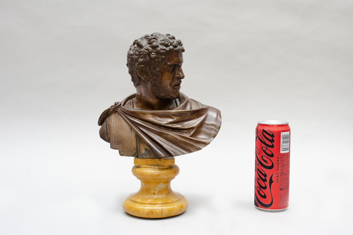 Buste en bronze de l'empereur CARRACALLA, piédouche Jaune de Sienne, 19e siècle, Grand Tour-photo-4