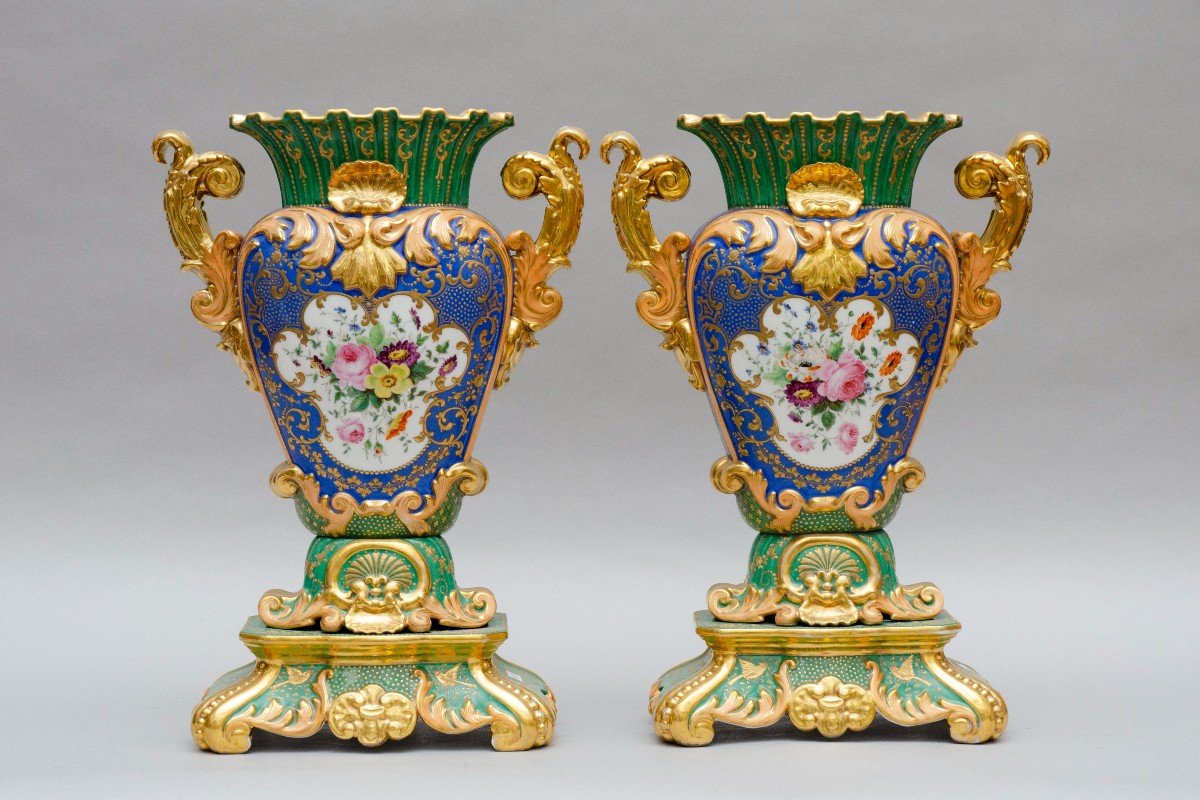 Large Pair Of Vases, Scenes Of Musketeers, Porcelain By Jacob Petit In Paris-photo-3