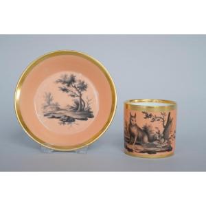tasse litron et soucoupe en porcelaine " le Lièvre", Halley à Paris (1801-1810)