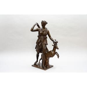 Bronze "diana Of Versailles," Cast By Barbedienne, 19th Century