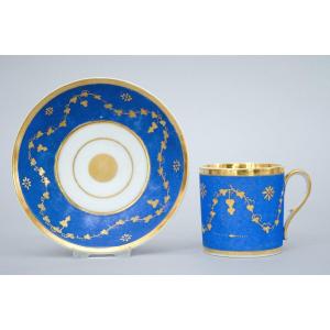 Tasse Litron Et Soucoupe Bleues Mat, à La Vigne d'Or, Empire