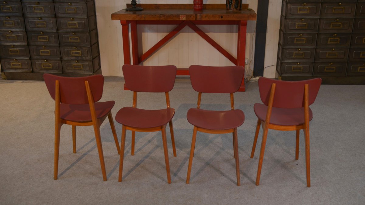 Ensemble de 4 chaises design chêne et skaï bordeaux 1960's-photo-3