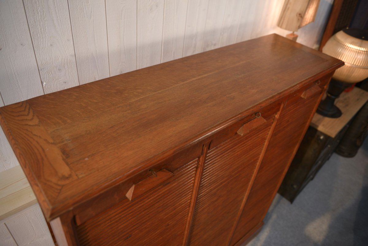 Meuble de notaire en bois à volet de la marque "Au vieux chêne" 1950's-photo-1