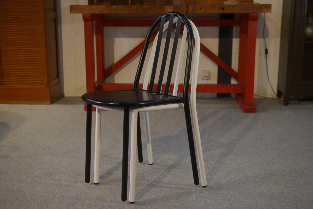 Pair Of White And Black Chairs By Mallet Stevens-photo-2