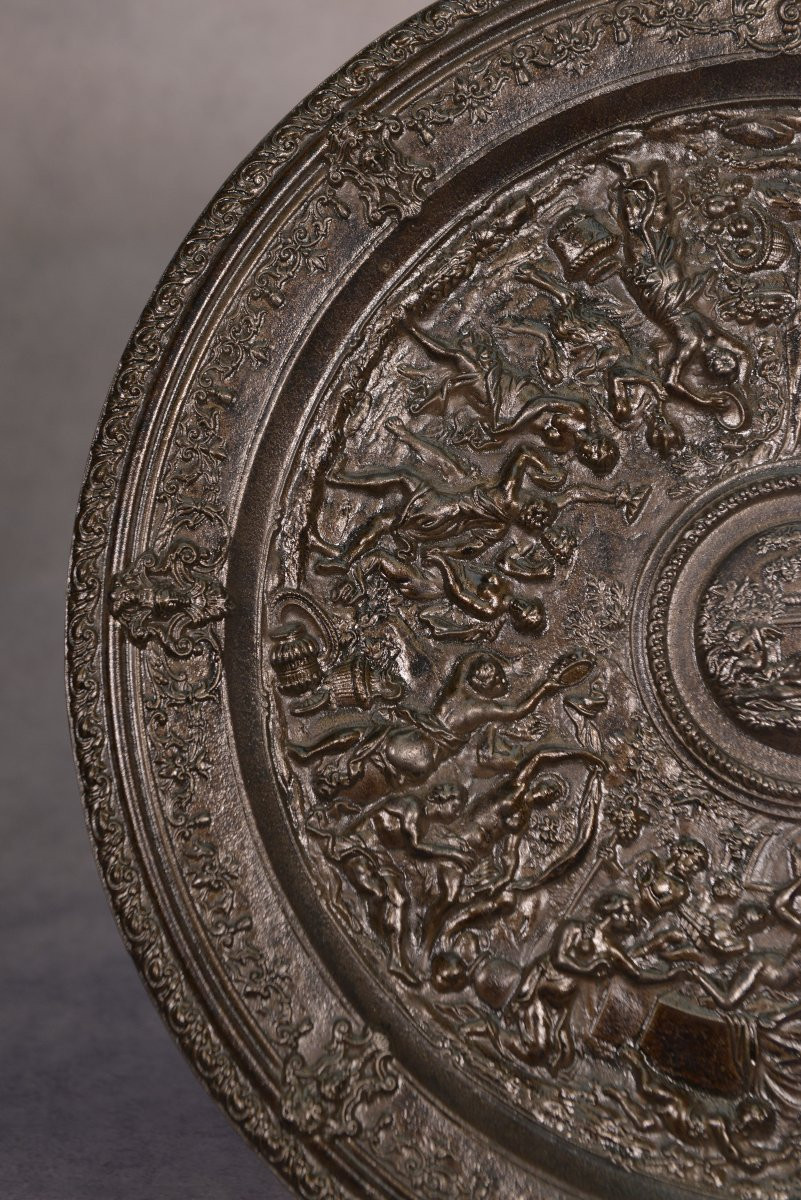 Ancienne assiette murale en fonte d'acier patine bronze - XIXème -photo-1
