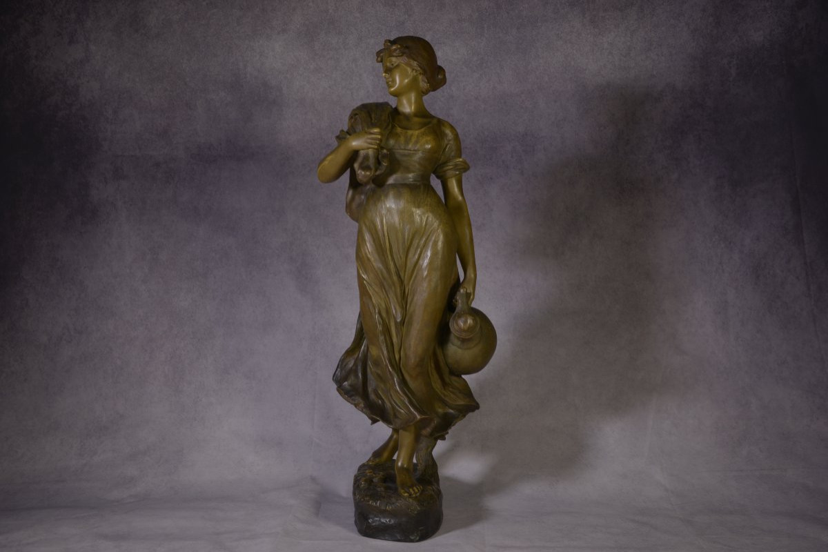 Statue en terre cuite femme porteuse d'une jarre signée XX's-photo-2