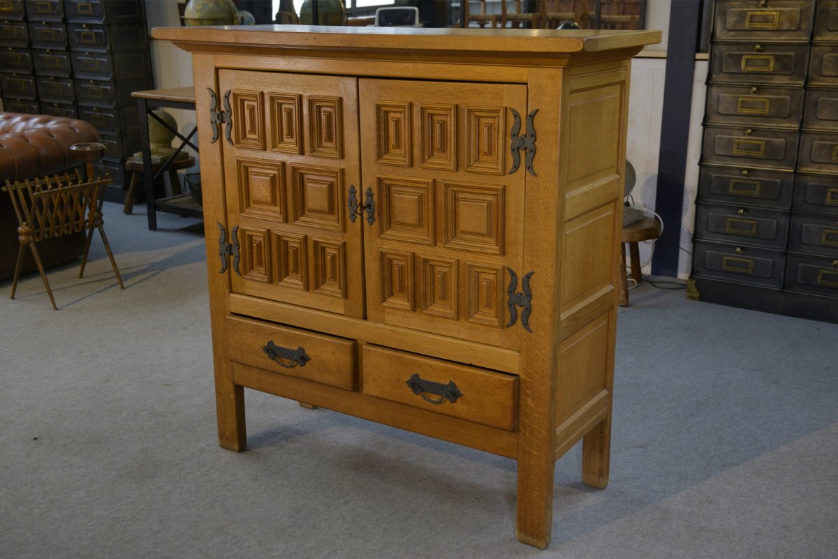 Armoire 2 portes 2 tiroirs en chêne massif et fer forgé style rustique 1960's-photo-1