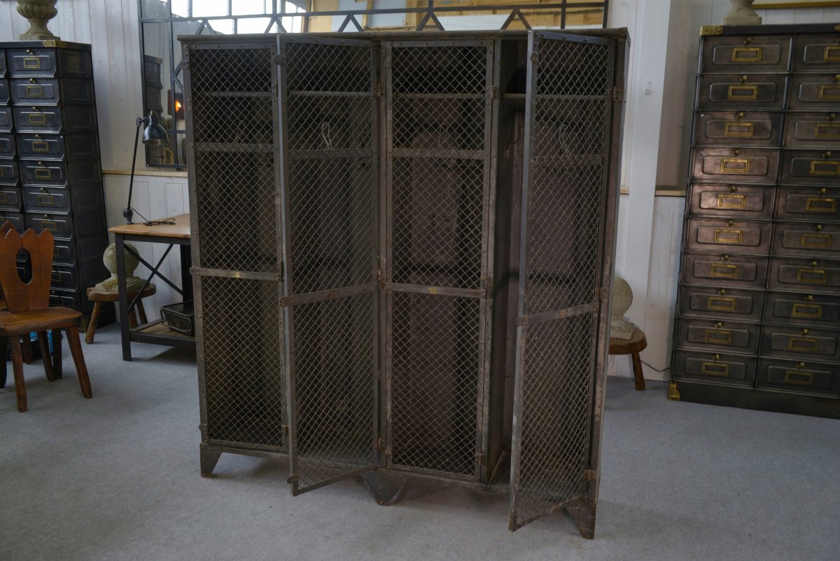 Old Patinated Ghent Locker Room From The 1930s-photo-4