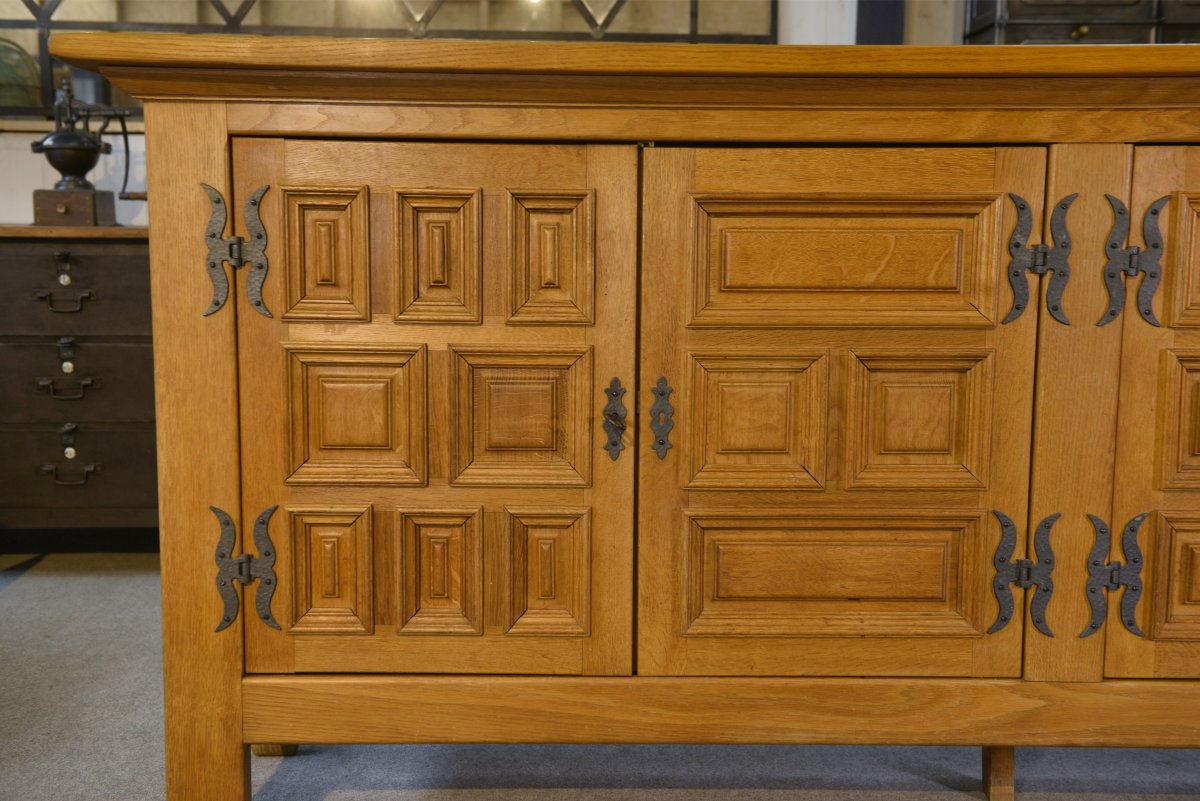 Grand buffet 4 portes en chêne massif et fer forgé style rustique 1960's-photo-1