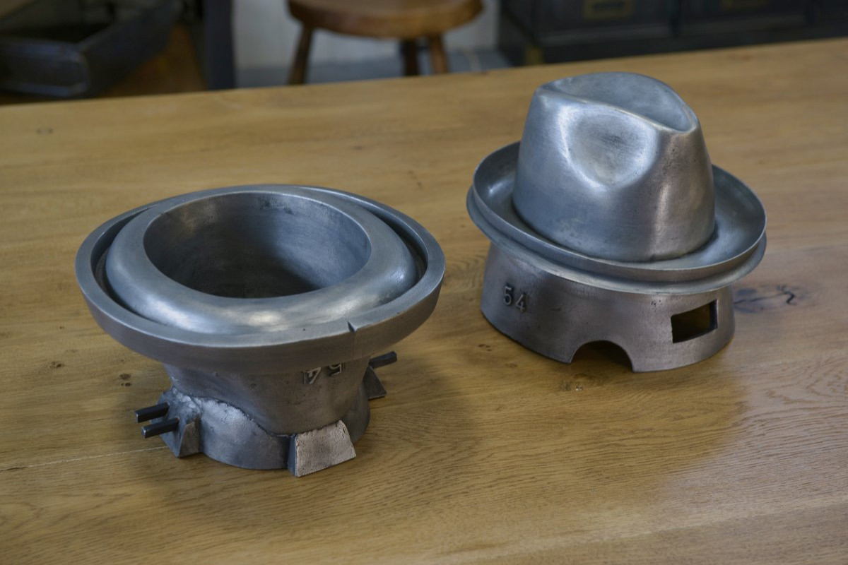 Antique Cast Aluminum Hat Mold From Jalard In Caussade, 1950s-photo-1