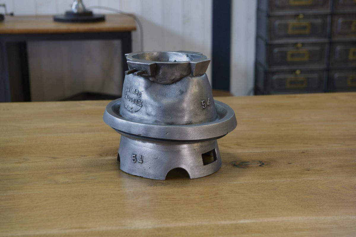 Antique Cast Aluminum Hat Mold From Jalard In Caussade, 1950s-photo-5