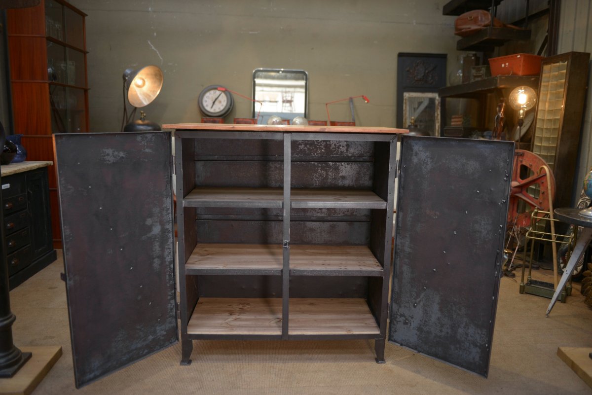 Riveted Metal Sideboard From The 1940s-photo-5