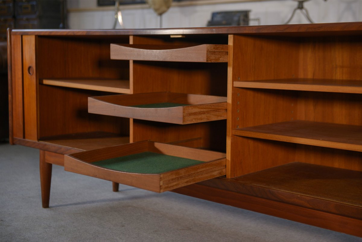 Scandinavian Teak Sliding Door Sideboard By Svend Aage Larsen 1960s-photo-6