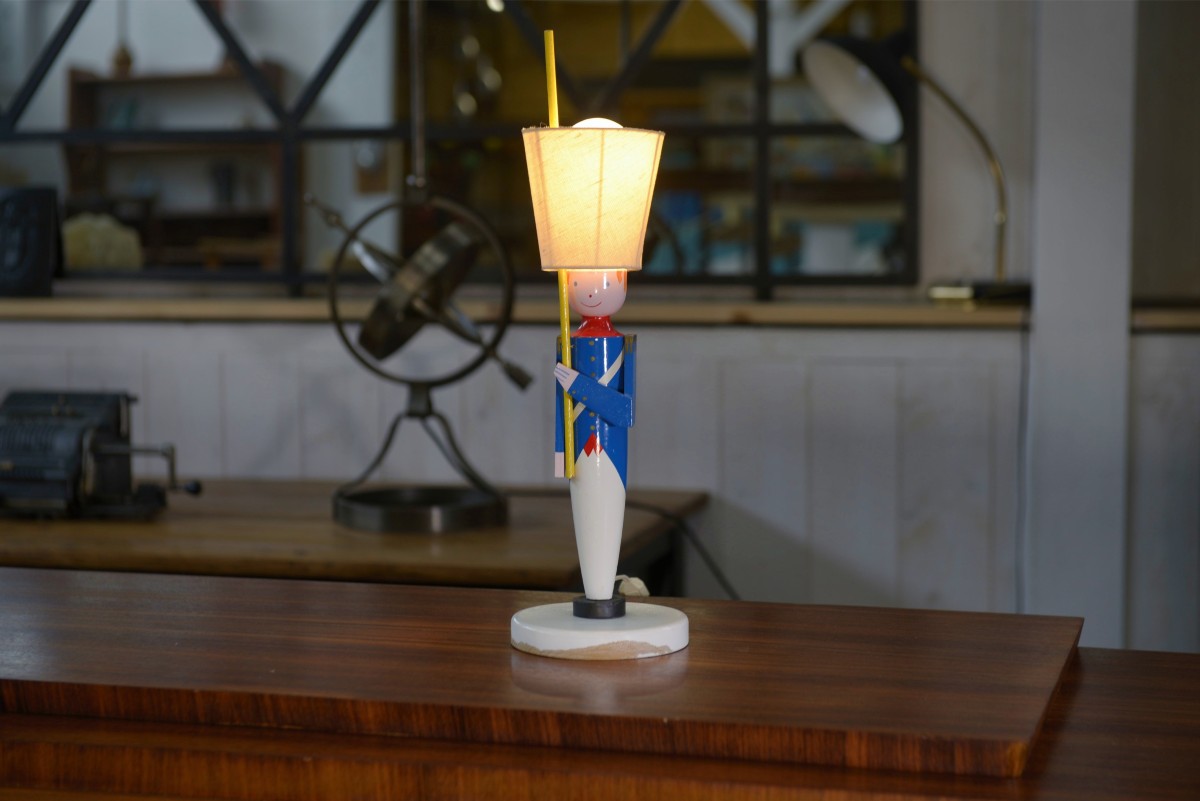 Lampe soldat empire par Suzanne Bonnichon pour Jacques Adnet 1960's