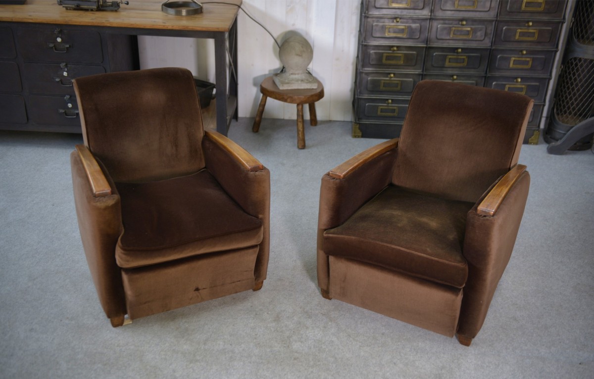 Paire de fauteuils Club en velours Art Déco dans le goût de Jules Leleu 1930's