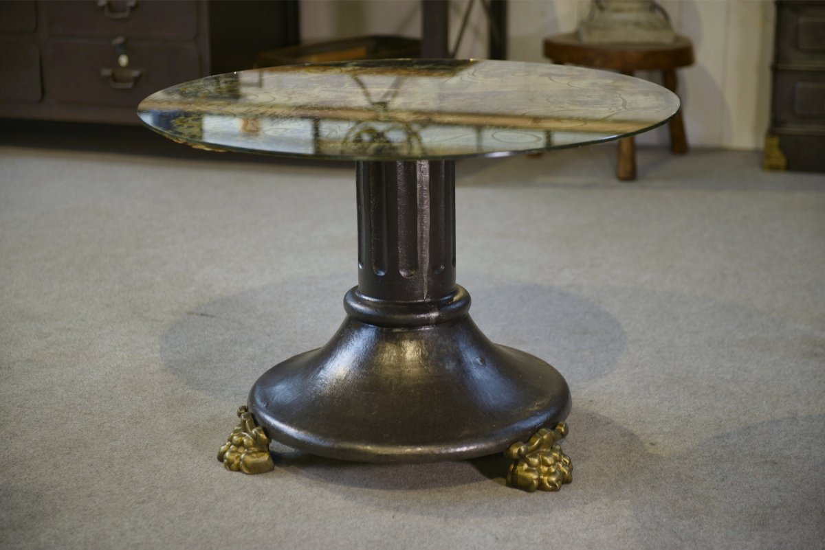 Table basse en fonte et verre églomisé néo-classique 1940's-photo-4