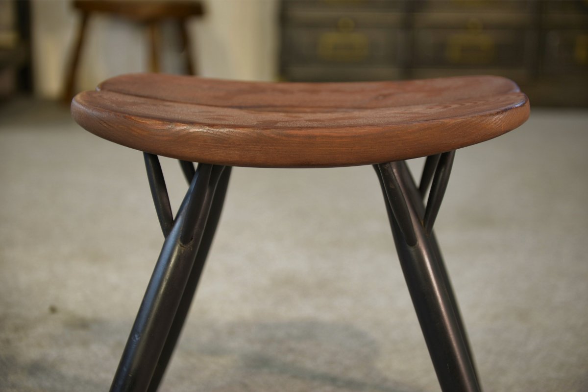 Paire de tabourets Pirkka par Ilmari Tapiovaara pour Laukaan Puu (première édition, estampillé)-photo-6