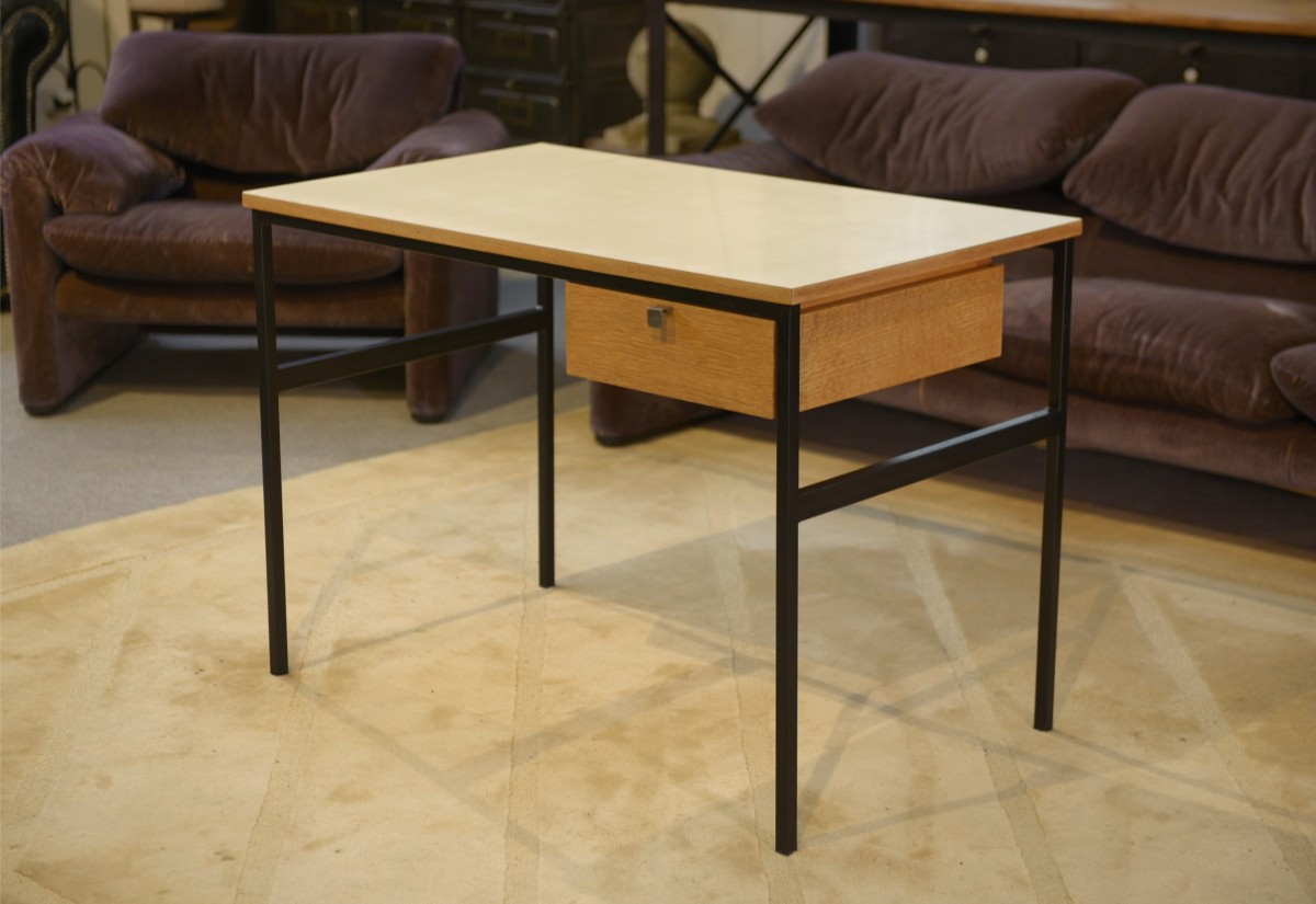 Cm217 Student Desk By Pierre Paulin Published By Thonet 1960's