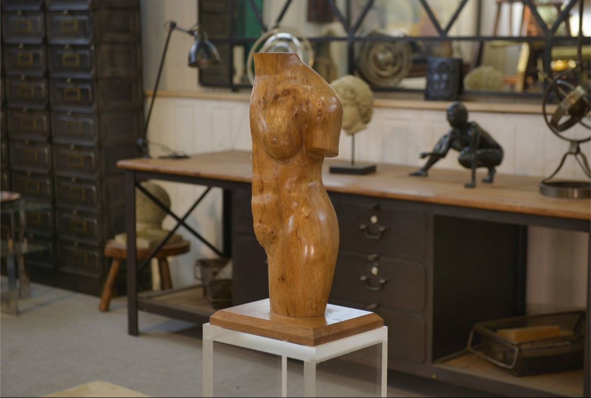 Sculpture nu en chêne 1960's