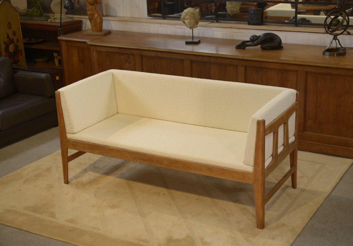 Oak Sofa With Ecru Looped Fabric By Guillerme And Chambron For Votre Maison, 1960s-photo-1