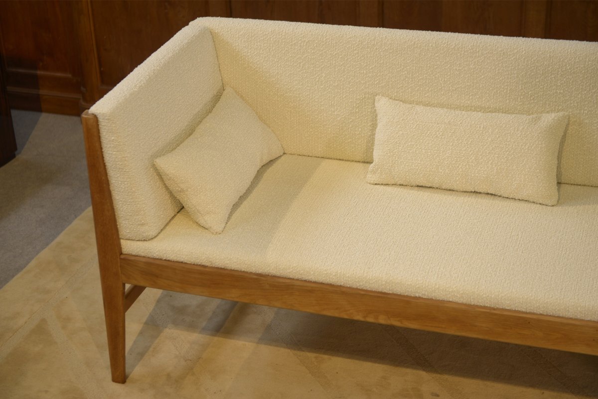 Oak Sofa With Ecru Looped Fabric By Guillerme And Chambron For Votre Maison, 1960s-photo-2