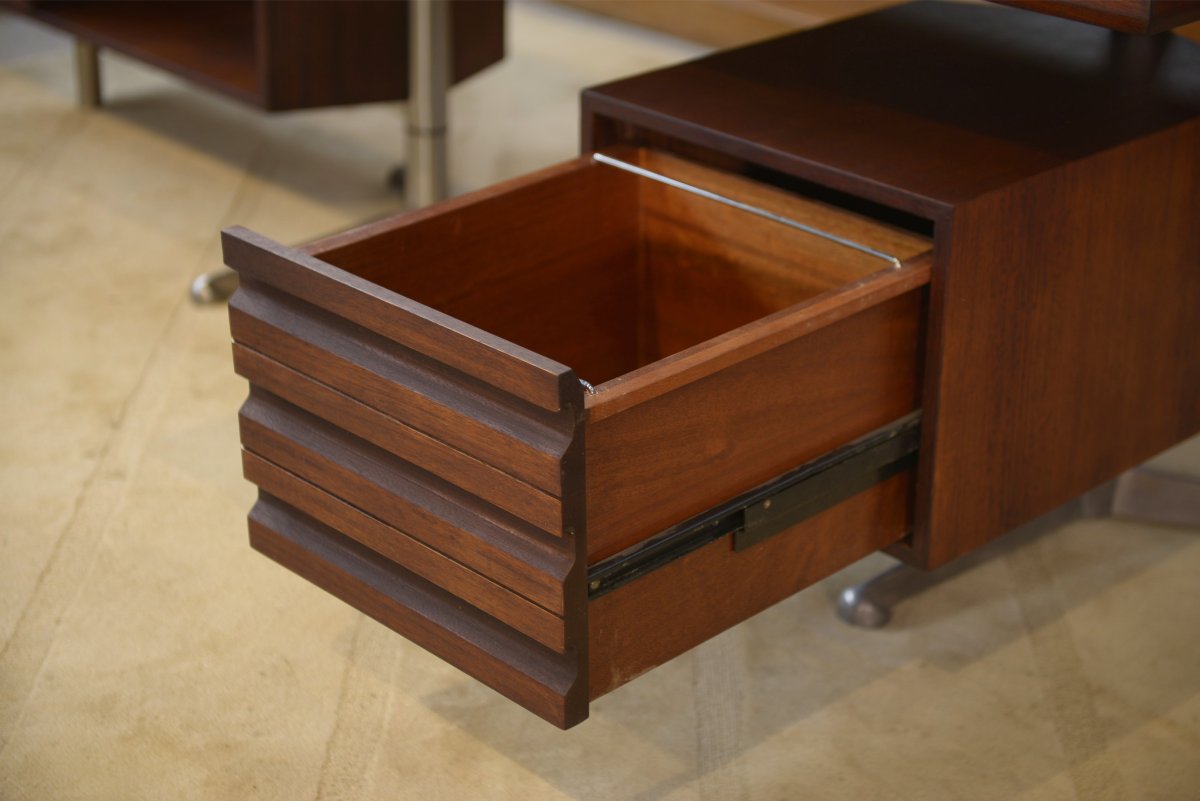 Bureau en palissandre modèle T95 par Osvaldo Borsani pour Tecno 1960's-photo-1