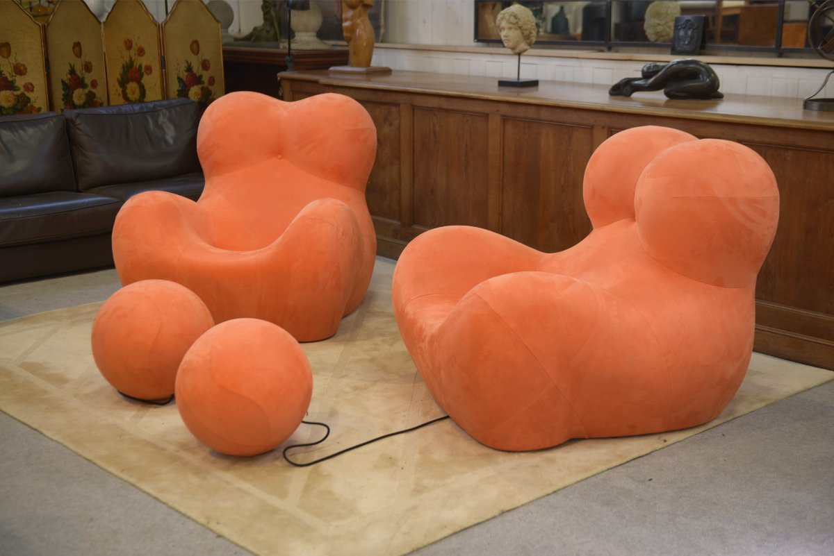 Paire de fauteuils "Mamma" avec repose-pieds d'après Gaetano Pesce-photo-2