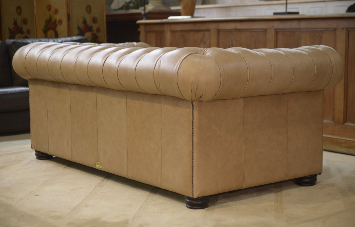 Beige Leather Chesterfield Sofa, Handcrafted In England-photo-2