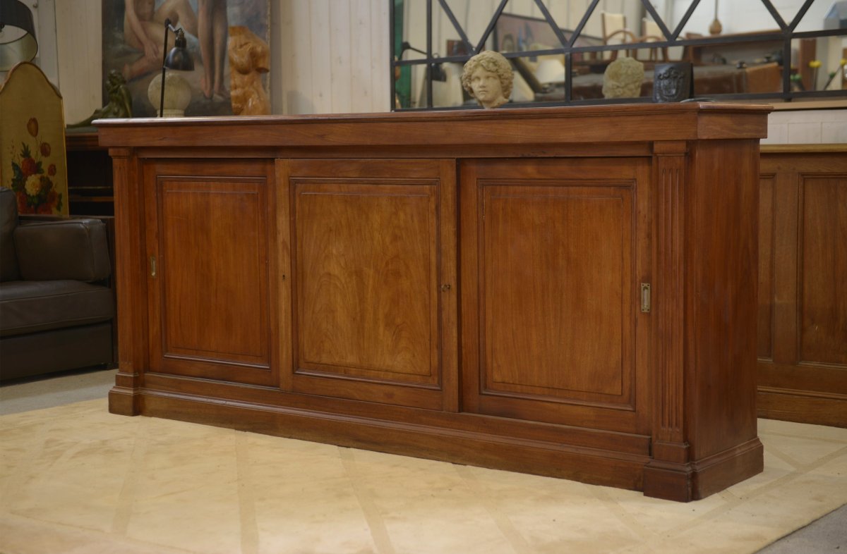 1920s Mahogany Cabinet With Three Sliding Doors