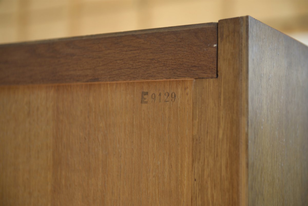 Armoire en chêne blond à motif géométrique en croisillons 1940's-photo-7
