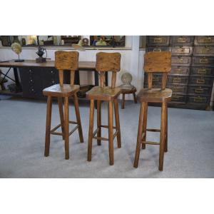 Ensemble de 3 tabourets hauts brutalistes en orme massif 1960's