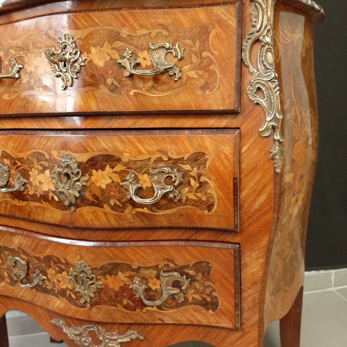 Commode De Style Louis XV.-photo-3
