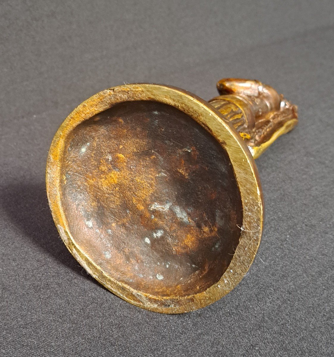 Musicienne au tambourin: Bronze orientaliste.-photo-4