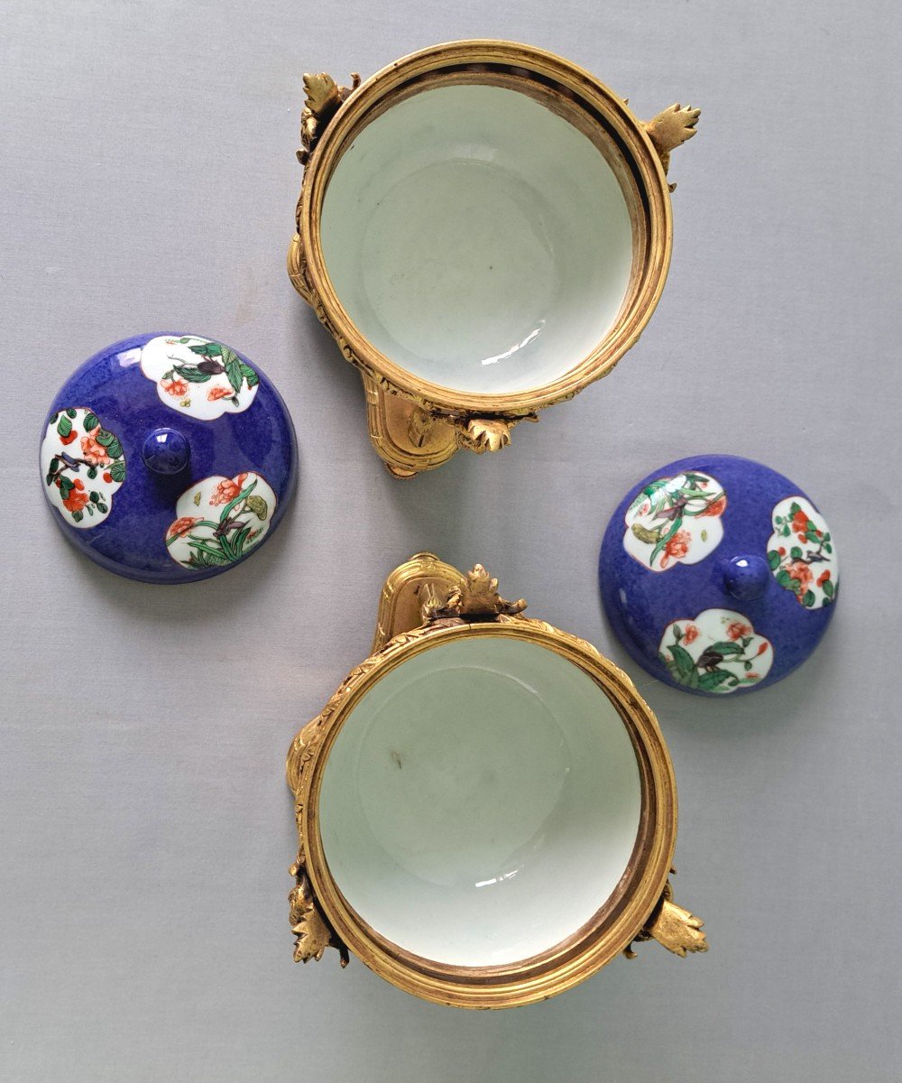 Pair Of Porcelain Perfums Bruners: Samson.-photo-5