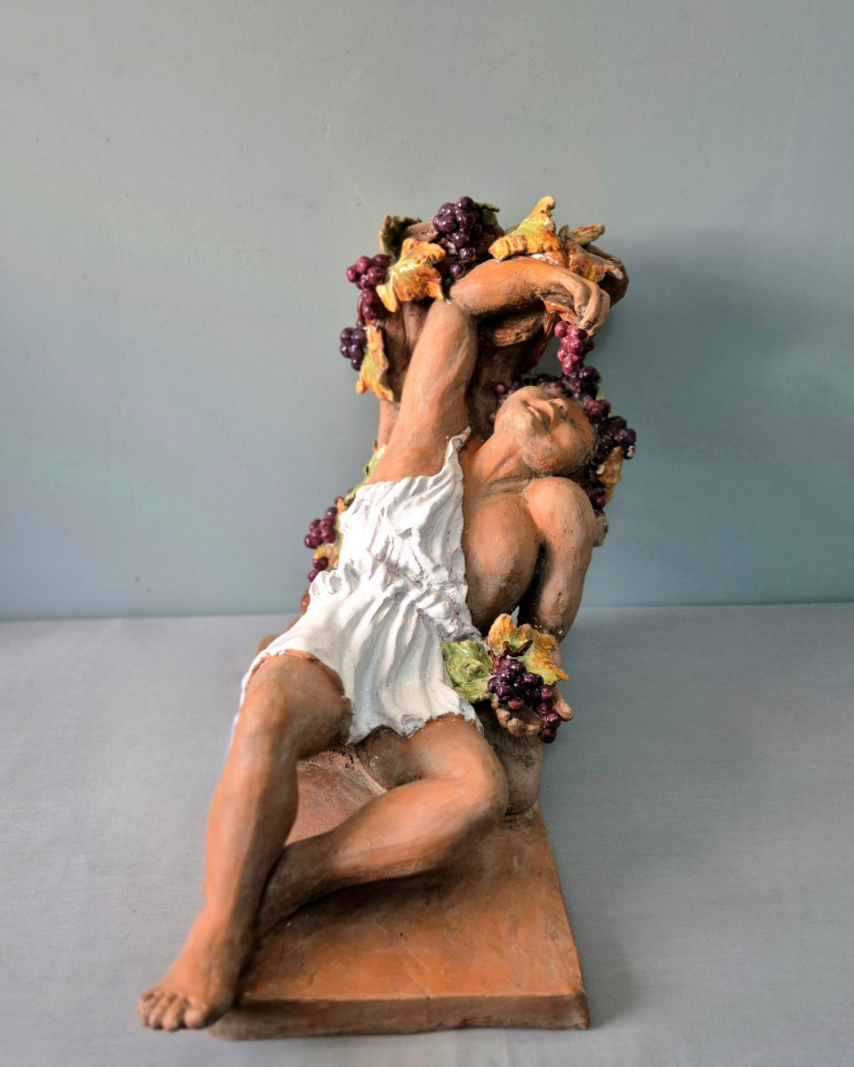 Bacchus ou Dyonisos en terre cuite émaillée.-photo-7